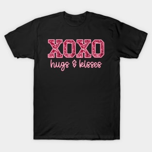 XOXO Hugs and Kisses Valentines Love T-Shirt